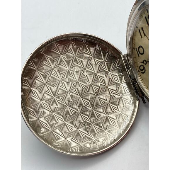 Milan Pocket Watch Mens Full Hunter 3D Deer Front - New Battery - Has Chain Clip - Picture 8 of 10